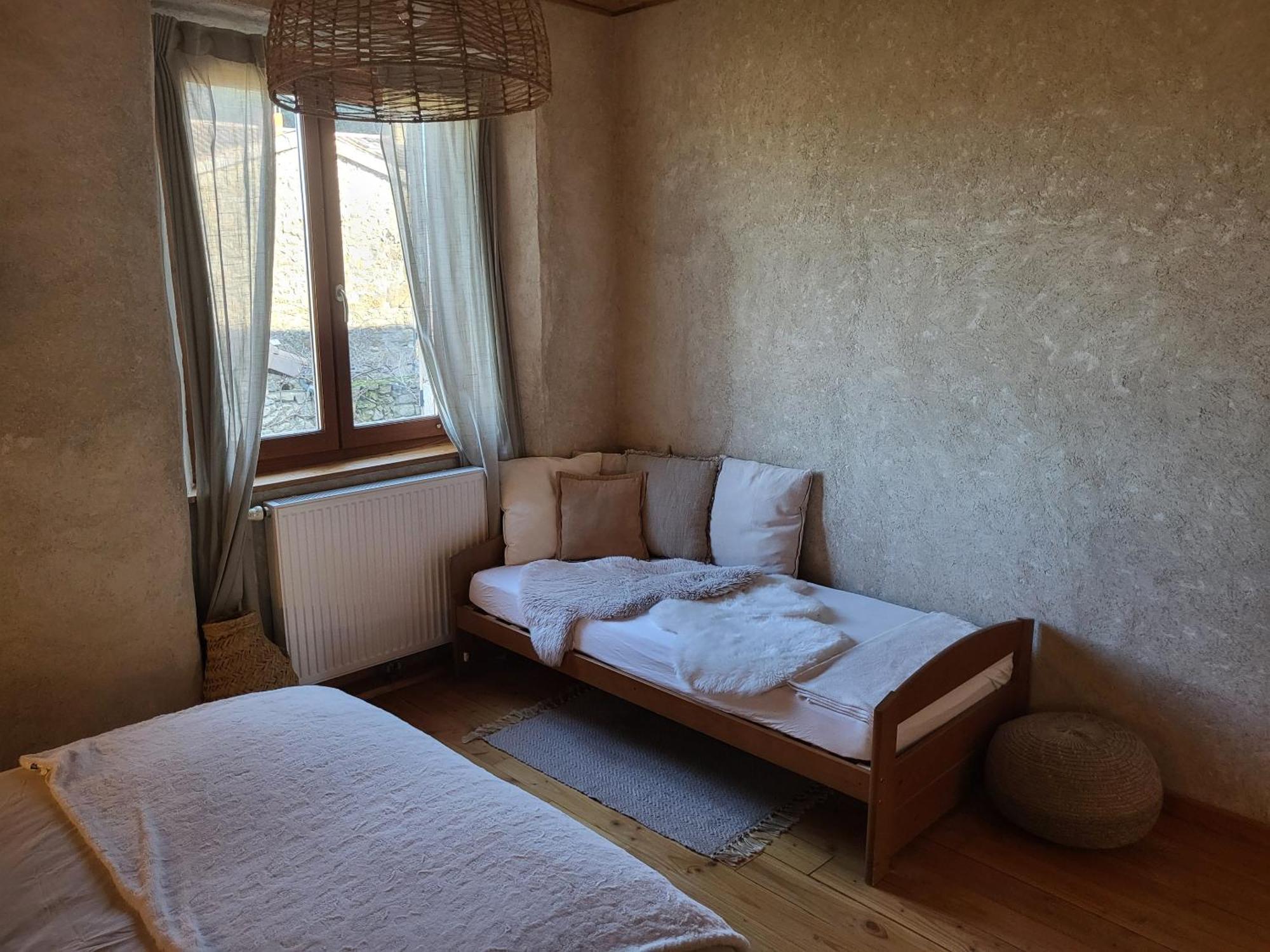 Hotel Le Grenier A Ble Satillieu Zimmer foto