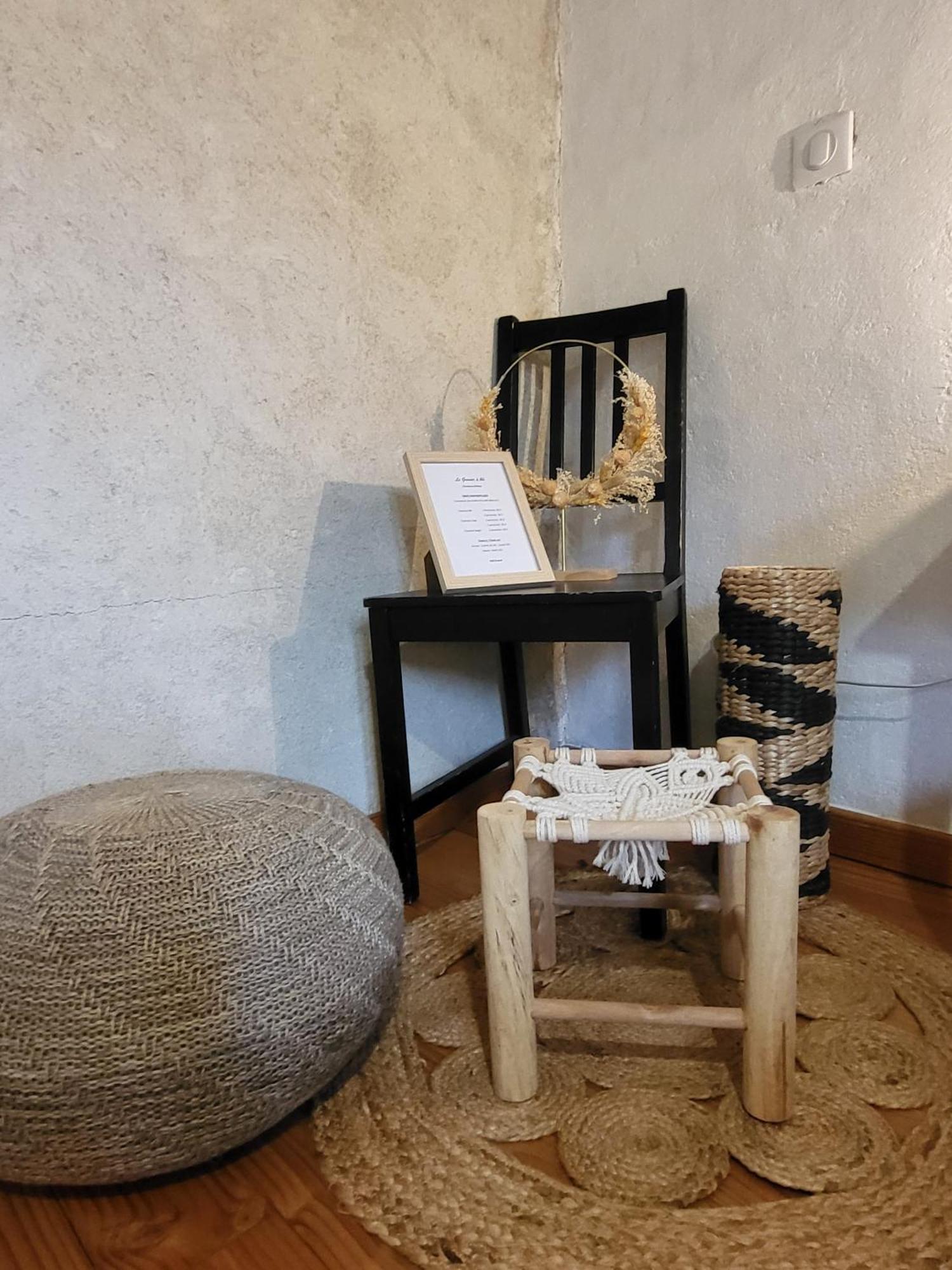 Hotel Le Grenier A Ble Satillieu Zimmer foto